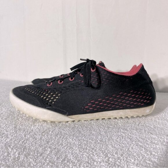 Puma Monolite Cat Black Pink Lace Up Golf Shoes 8 - Picture 3 of 11